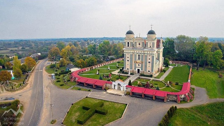 Лучай костел фото